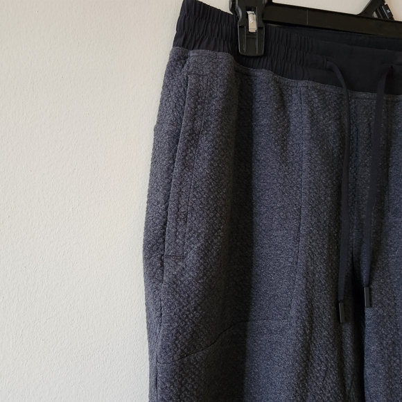 Mens jogger pants - Picture 5 of 7